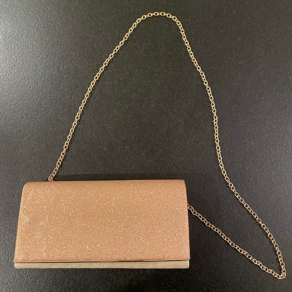 Sparkling clutch purse